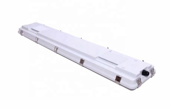 LED-Dampfdichtes PC-Gehäuse IK10 100W 150W IK10 IP67 Treiber 347V Option für Lagerhaus