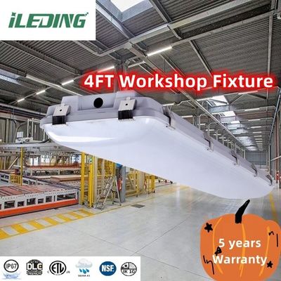 Oberflächenmontierte 4FT 0-10V DIM Led Triproof Batten Lichtscheinwerfer IP67 Dampfdicht für die Lagerung 5-
