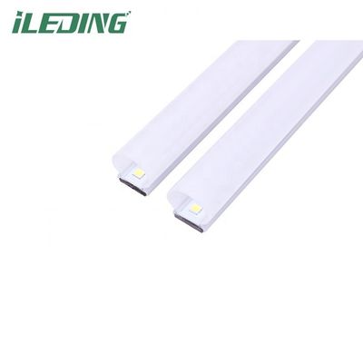Weißmagnetische Lineare Troffer-Retrofit-LED-Lineare Nachrüstung mit Farbwiedergabeindex Ra 80