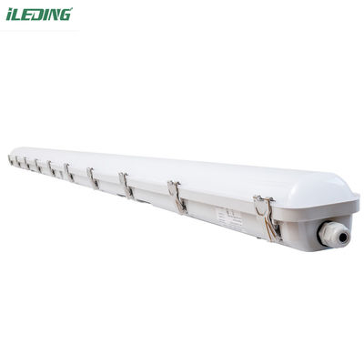 PC-Material 8FT 110W LED Dampfdichte Tri-Proof-Licht IP66 NEMA 4X für die Waschung von Landwagen